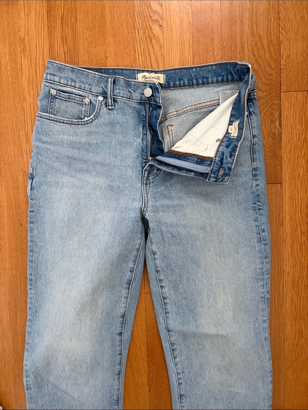 Madewell mid-rise 90s straight Jean 29T